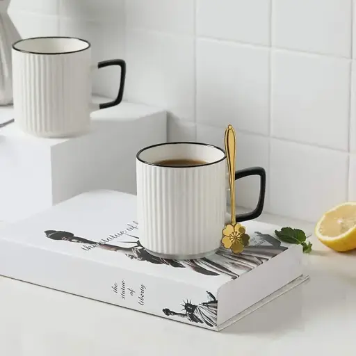 Concise mug